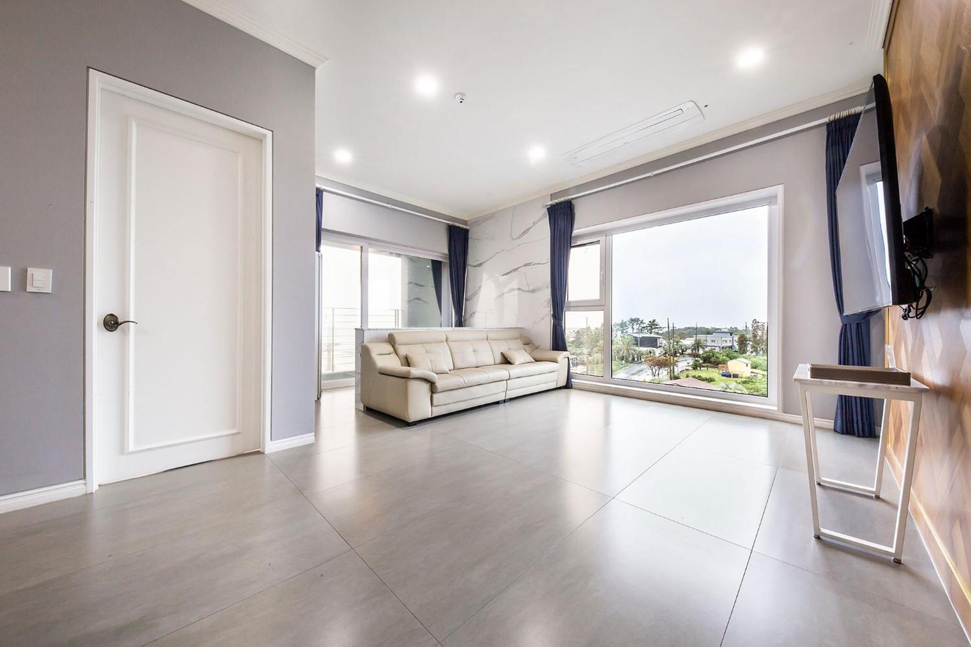 Gladsheim Hotel Seogwipo Ngoại thất bức ảnh