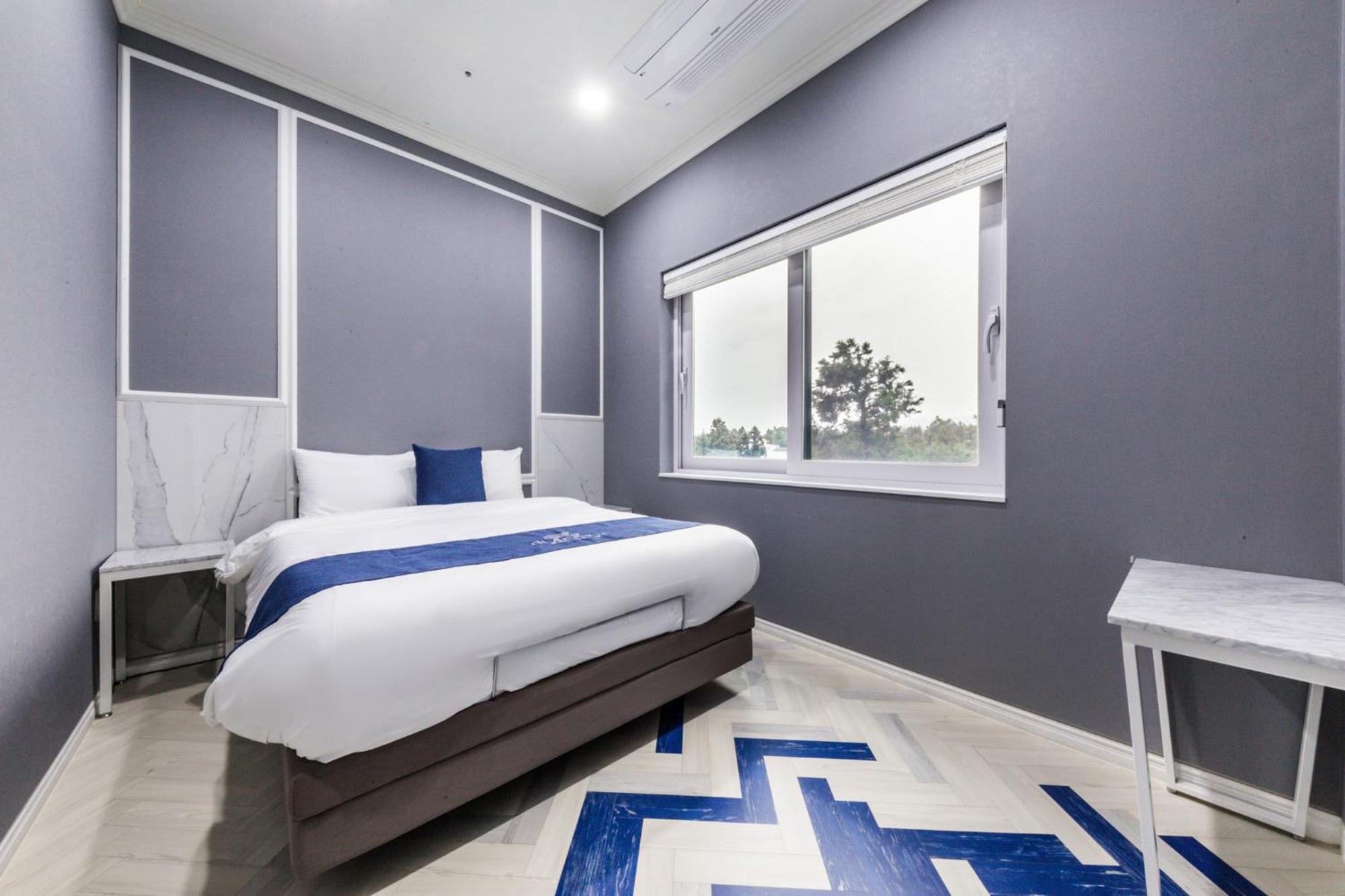 Gladsheim Hotel Seogwipo Ngoại thất bức ảnh