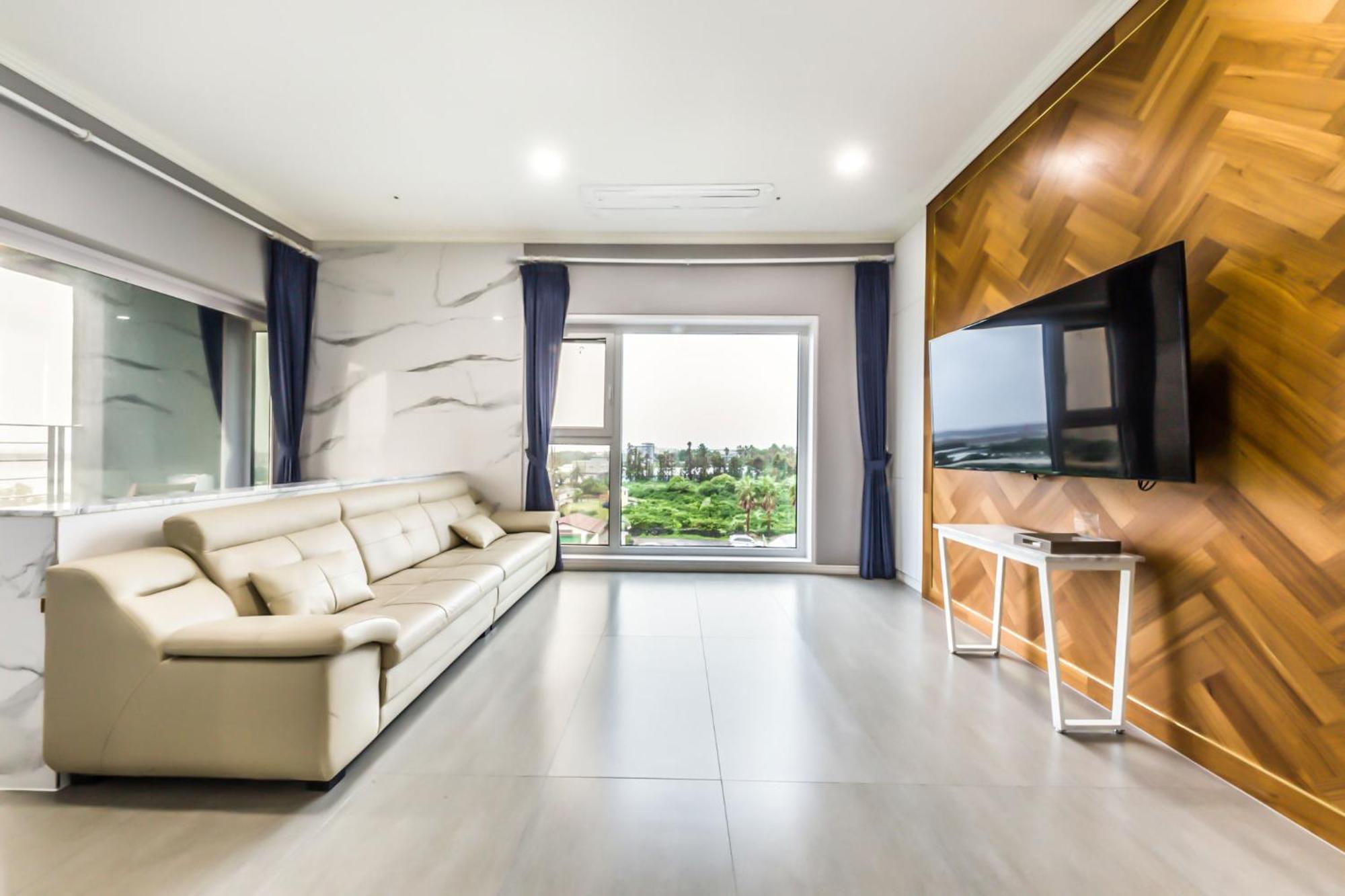 Gladsheim Hotel Seogwipo Ngoại thất bức ảnh