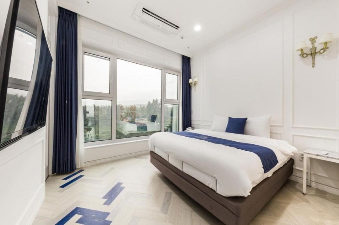 Gladsheim Hotel Seogwipo Ngoại thất bức ảnh