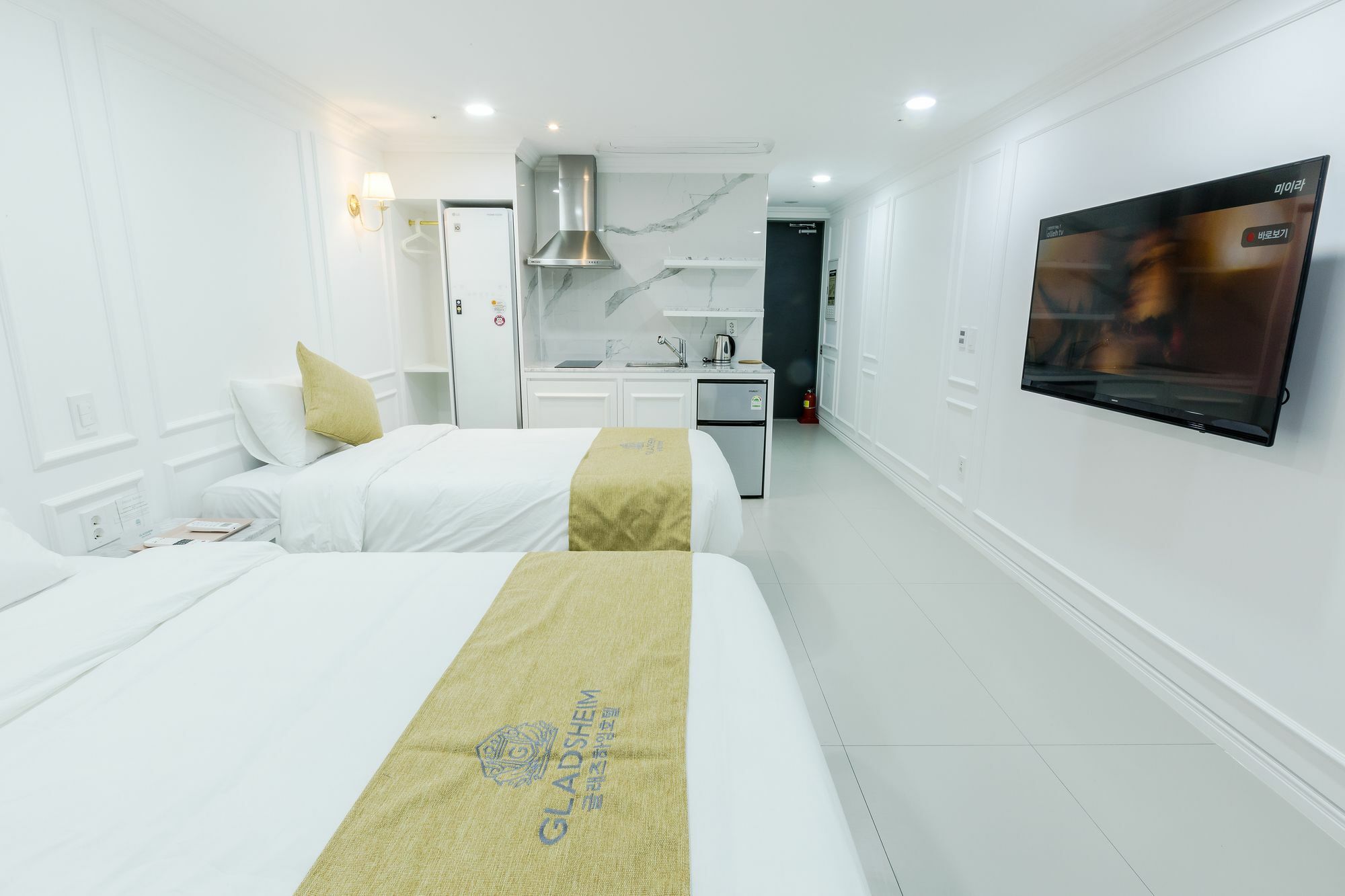 Gladsheim Hotel Seogwipo Ngoại thất bức ảnh