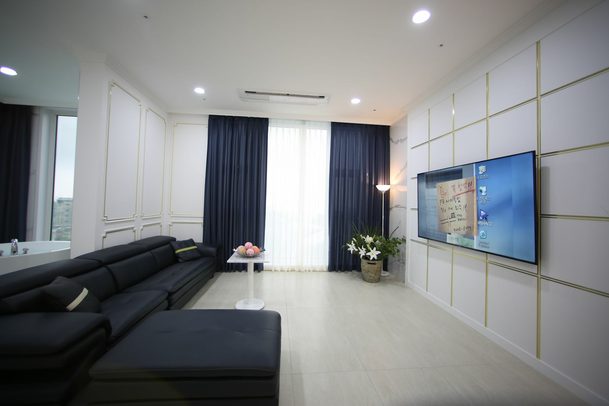 Gladsheim Hotel Seogwipo Ngoại thất bức ảnh