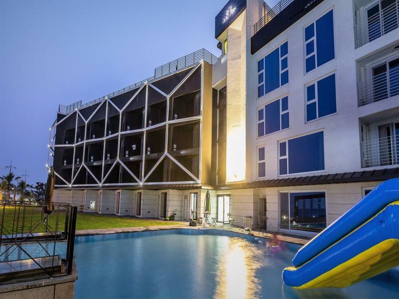 Gladsheim Hotel Seogwipo Ngoại thất bức ảnh