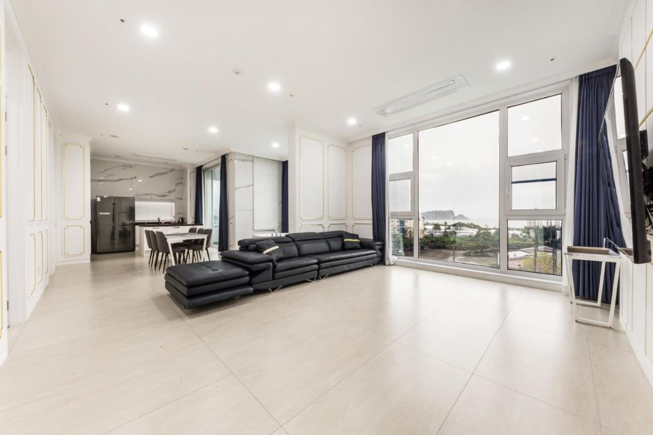 Gladsheim Hotel Seogwipo Ngoại thất bức ảnh